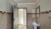 Bathroom 2 - 6 square meters of property in Albertsdal