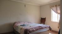 Main Bedroom - 16 square meters of property in Watervalspruit