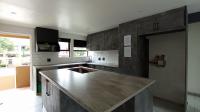 Kitchen - 15 square meters of property in Sunninghill