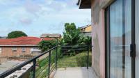 Balcony - 9 square meters of property in Umlazi