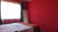 Bed Room 1 - 9 square meters of property in Ormonde