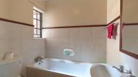 Bathroom 1 - 6 square meters of property in Mooikloof Ridge