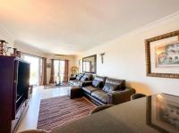 Lounges - 25 square meters of property in Windermere