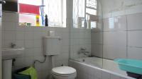 Bathroom 1 - 5 square meters of property in Forest Hill - JHB