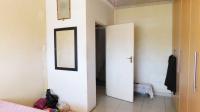 Bed Room 1 - 13 square meters of property in Shallcross 
