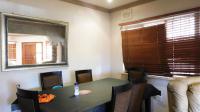 Dining Room - 10 square meters of property in Shallcross 