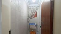 Bathroom 1 - 2 square meters of property in Visagiepark