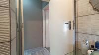 Bathroom 1 - 5 square meters of property in Eloffsdal