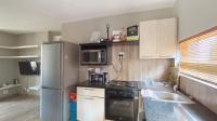 Kitchen - 11 square meters of property in Murrayfield