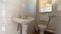 Staff Bathroom - 4 square meters of property in Magalieskruin