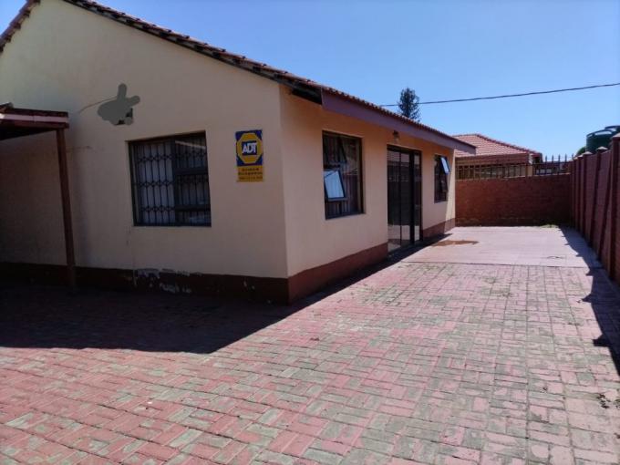 3 Bedroom House for Sale For Sale in Boitekong - MR615863