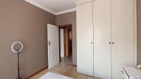 Bed Room 2 - 16 square meters of property in The Orchards