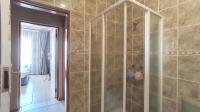 Bathroom 1 - 7 square meters of property in The Orchards