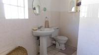 Bathroom 1 - 17 square meters of property in Howick