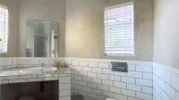 Bathroom 2 - 6 square meters of property in Eldoraigne