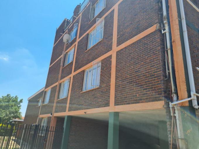 2 Bedroom Apartment for Sale For Sale in Pretoria North - MR617145