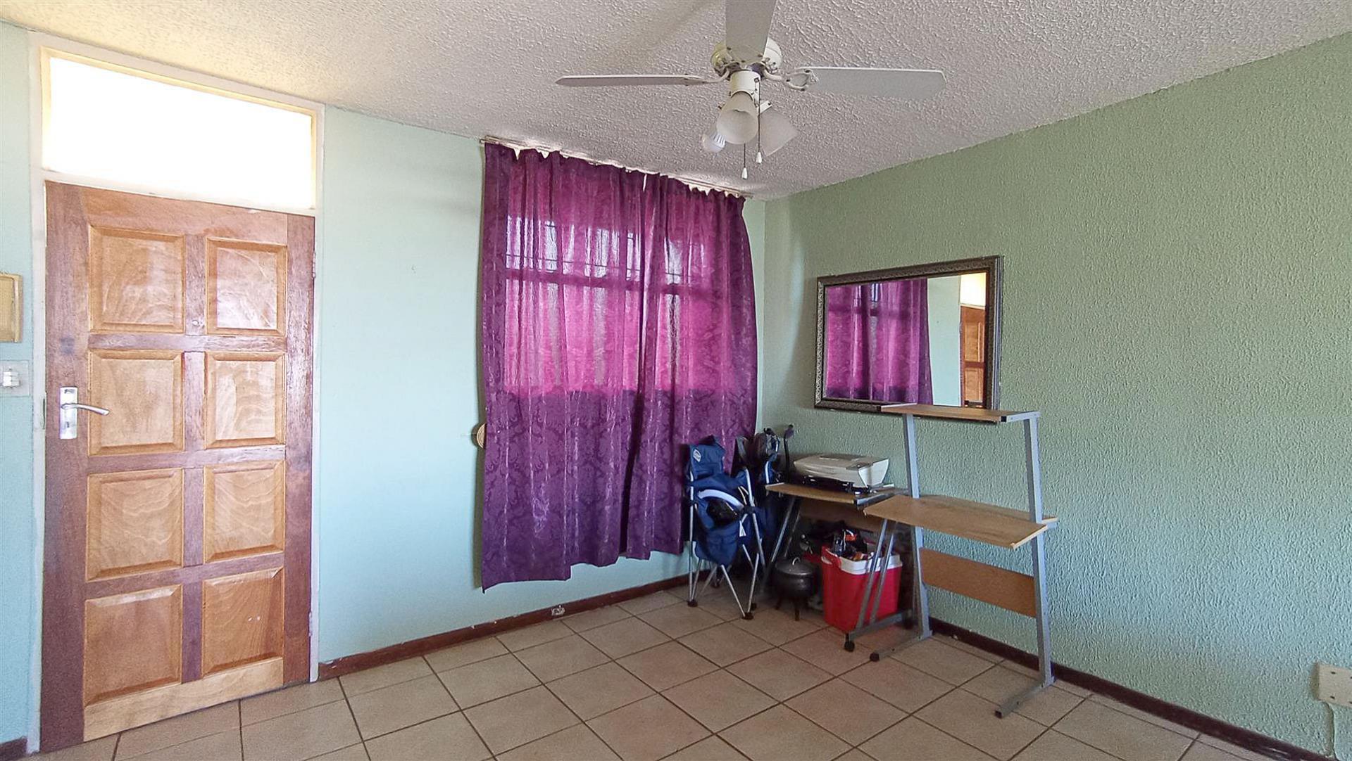Dining Room - 11 square meters of property in Pretoria North