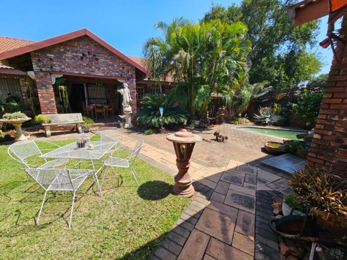 3 Bedroom House for Sale For Sale in Rustenburg - MR617706