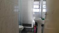 Bathroom 1 - 9 square meters of property in Bayview