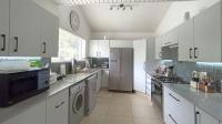 Kitchen - 24 square meters of property in Blairgowrie