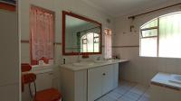 Bathroom 2 - 12 square meters of property in Jukskei Park