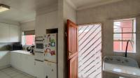 Kitchen - 20 square meters of property in Van Riebeeckpark