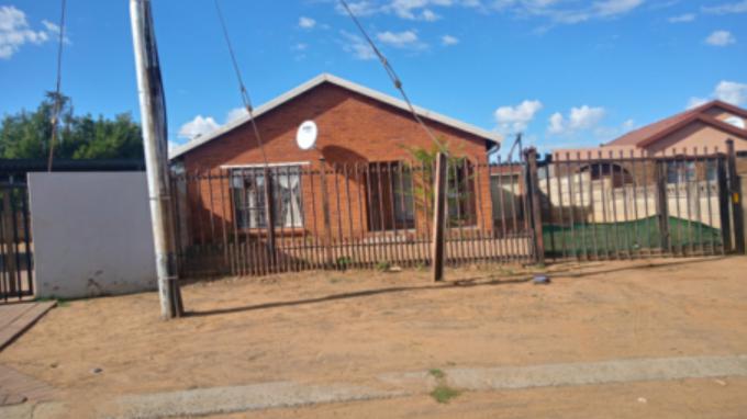SA Home Loans Sale in Execution 3 Bedroom House for Sale in Bloemfontein - MR620698
