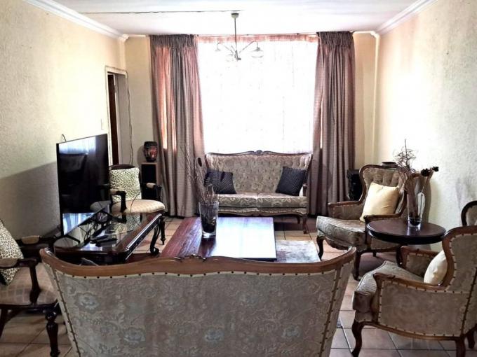 2 Bedroom Apartment for Sale For Sale in Pretoria Gardens - MR620809