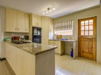 Kitchen - 20 square meters of property in Bonaero Park