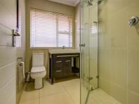 Bathroom 2 - 7 square meters of property in Bonaero Park