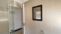 Bathroom 1 - 6 square meters of property in Bonaero Park