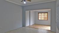 Dining Room - 13 square meters of property in Woodlands - PMB