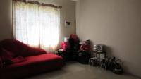 Lounges - 13 square meters of property in Jabulani