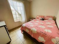 Bed Room 1 of property in Watervalspruit