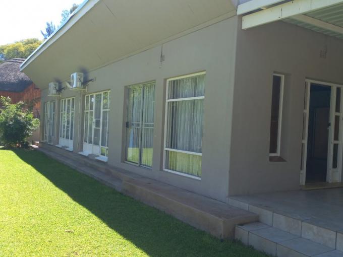 4 Bedroom House for Sale For Sale in Upington - MR621173