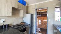 Kitchen - 6 square meters of property in Montana Tuine