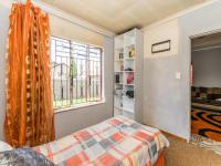 Bed Room 2 of property in Kagiso