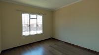 Bed Room 1 - 14 square meters of property in Highveld