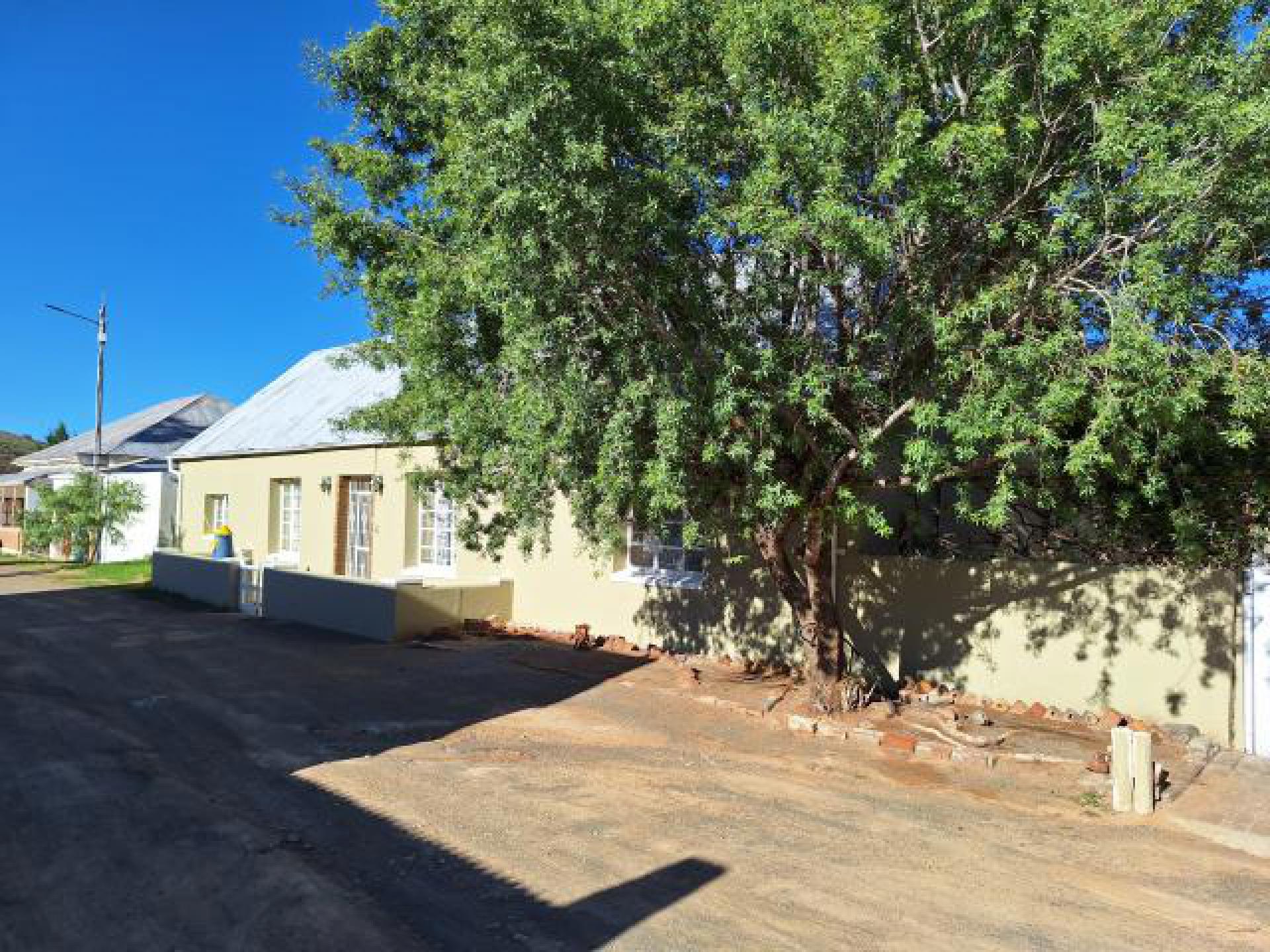 Front View of property in Victoria West