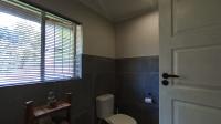 Main Bathroom - 9 square meters of property in Wierdapark