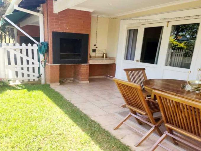 2 Bedroom Duplex for Sale For Sale in Mount Edgecombe  - MR623800