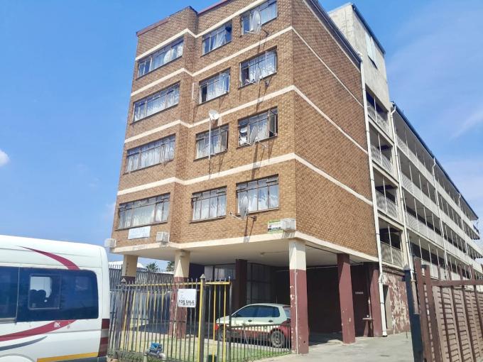 2 Bedroom Apartment for Sale For Sale in Pretoria West - MR623864