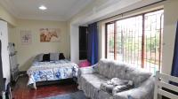 Bed Room 1 - 34 square meters of property in Westville 