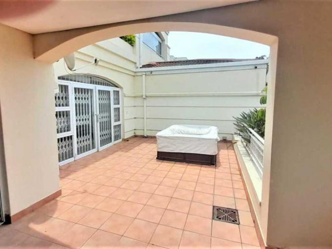 3 Bedroom Apartment for Sale For Sale in La Lucia - MR625335
