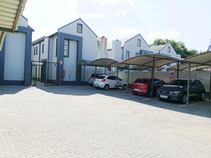 2 Bedroom Apartment for Sale For Sale in Pretoria North - MR625945