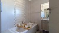Bathroom 1 - 7 square meters of property in Carlswald