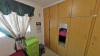 Bed Room 1 - 10 square meters of property in Grove End