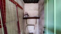 Staff Bathroom - 2 square meters of property in Klopperpark