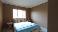 Bed Room 1 - 12 square meters of property in Rua Vista