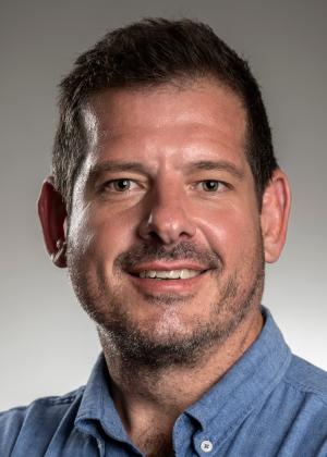 Photo of Niel Roberts